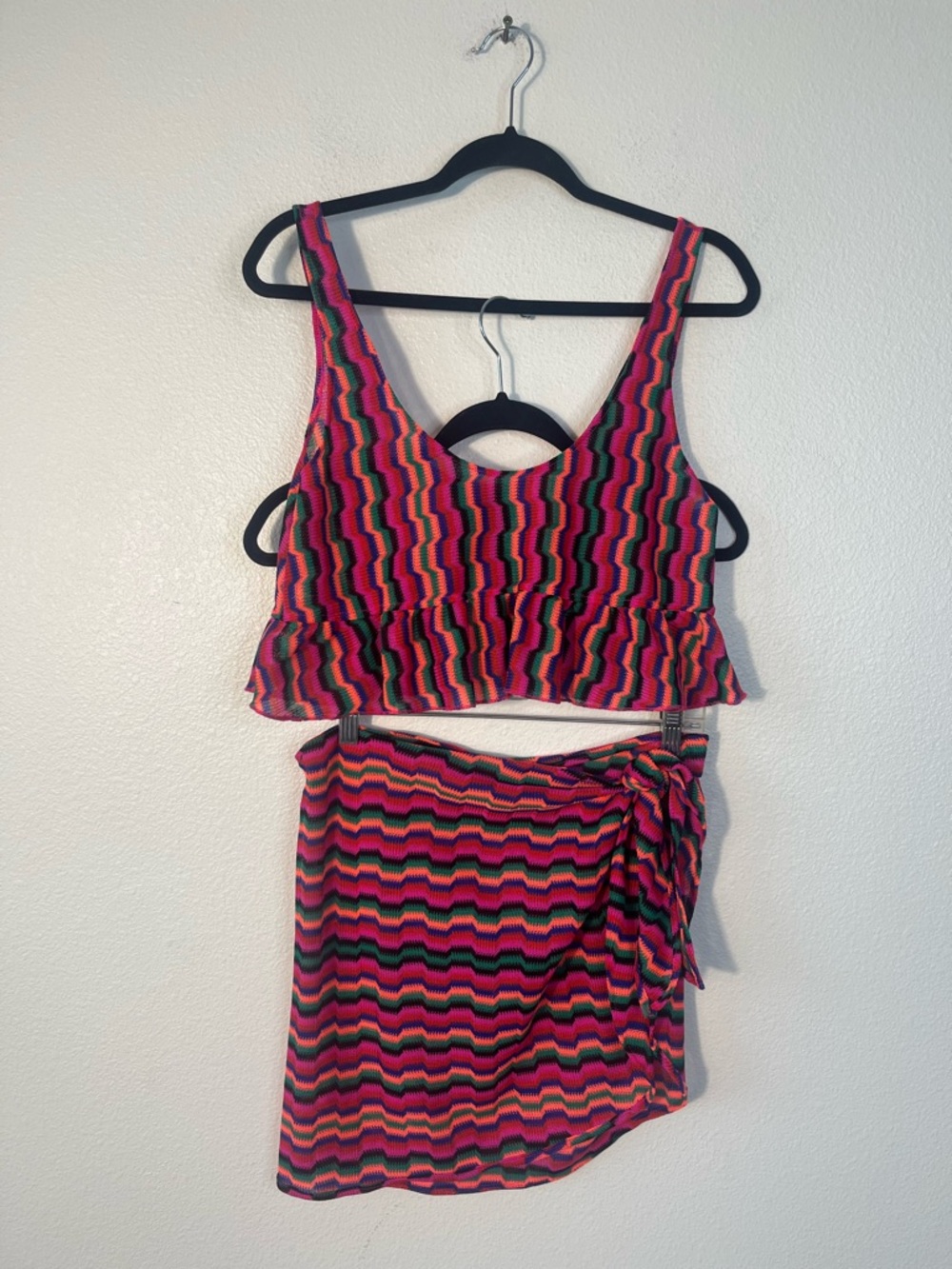 Hurley Zumba Stripe Flounce Tank Top Mesh Wrap Skirt Set Small NWT